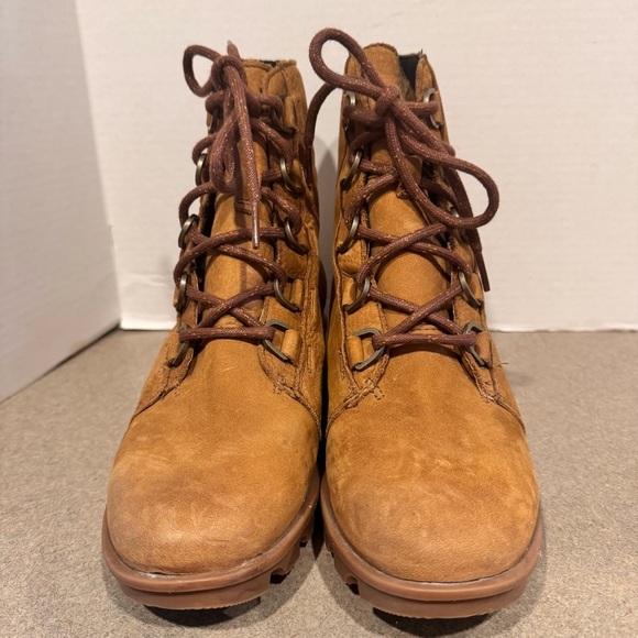 Sorel Women’s Phoenix Weather Lace Up Leather 8.5 Short Boots - Picture 3 of 12
